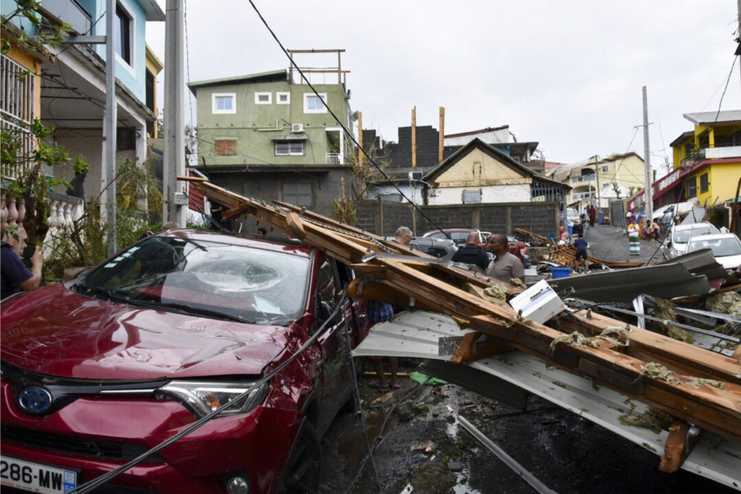 curfew-introduced-on-cyclone-ravaged-mayotte curfew-introduced-on-cyclone-ravaged-mayotte