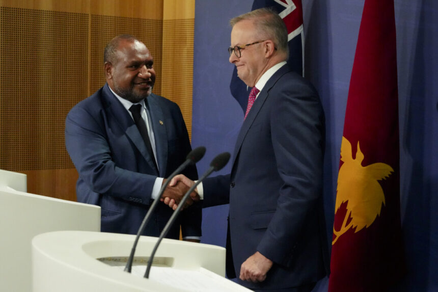 australia-gives-$570-million-loan-to-papua-new-guinea,-bringing-total-commitment-to-$3-billion