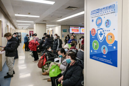 microbiologist,-residents-say-china-conceals-extent-of-respiratory-virus-outbreak