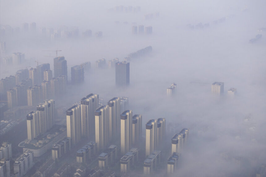 only-10-of-195-countries-meet-un-deadline-to-submit-emissions-reduction-plans