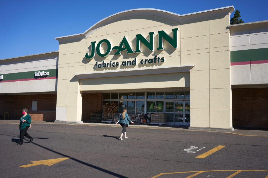 joann-fabrics-plans-on-closing-hundreds-of-stores-across-more-than-40-states joann-fabrics-plans-on-closing-hundreds-of-stores-across-more-than-40-states
