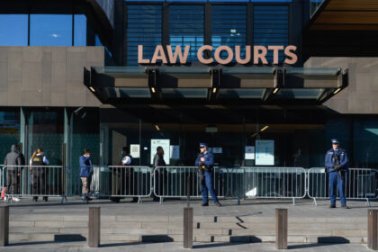 nz-high-court-overturns-vaccine-critic’s-airport-assault-conviction