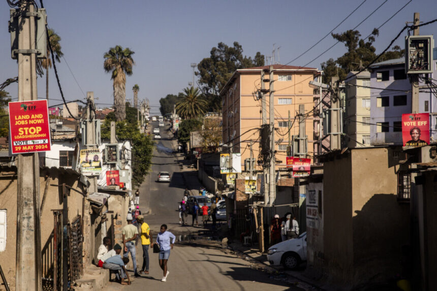 calls-for-australia-to-follow-us-in-offering-refugee-pathway-to-white-south-africans