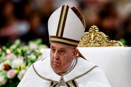 pope-francis-taken-to-hospital-for-bronchitis-after-struggling-to-speak