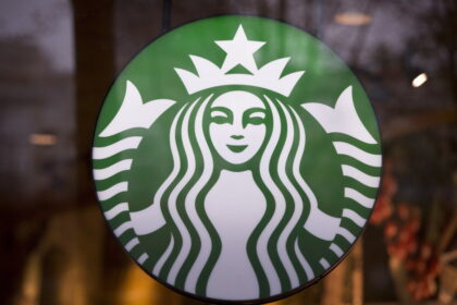bc-labour-relations-board-finds-starbucks-made-threats-against-pro-union-employee