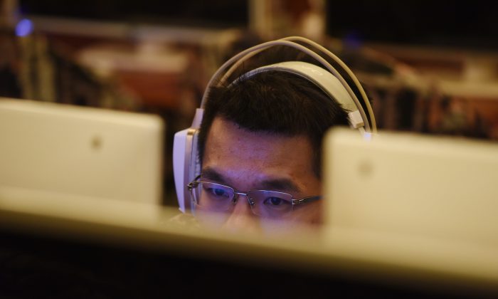 china’s-salt-typhoon-still-hacking-us-telecoms-despite-sanctions:-report