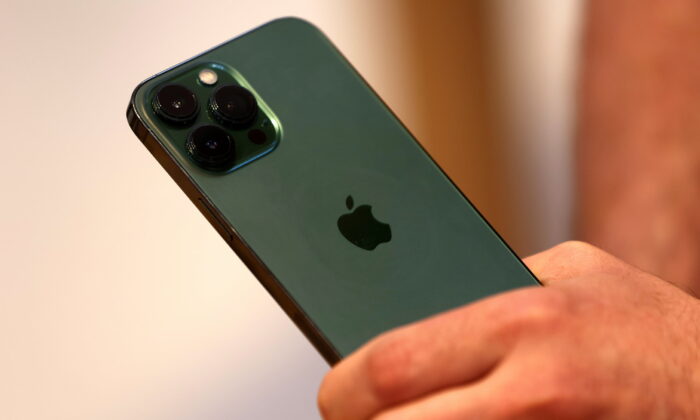 apple-increases-iphone-production,-sales-footprint-in-india