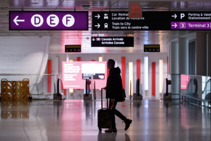 majority-of-canadians-say-immigration-levels-still-too-high:-survey