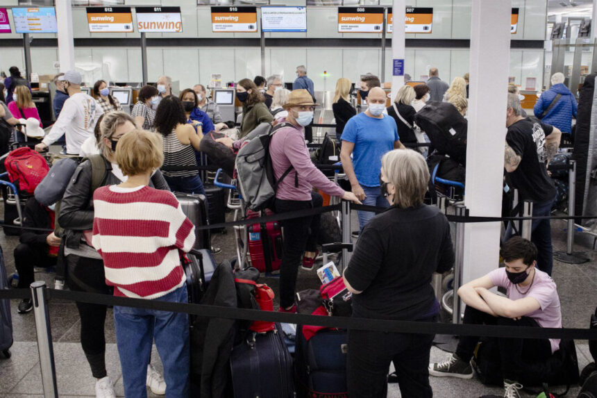 sunwing-cancels-southbound-flights-from-toronto,-montreal-after-delta-plane-crash