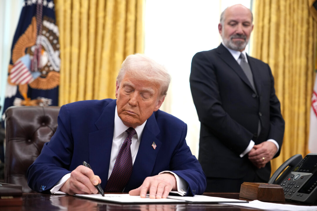 trump’s-new-commerce-secretary-confirms-plans-to-abolish-the-irs trump’s-new-commerce-secretary-confirms-plans-to-abolish-the-irs