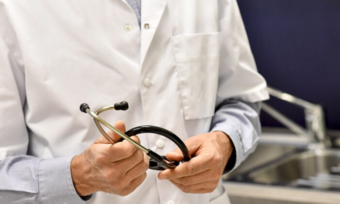 labor’s-$8.5-billion-election-pitch-for-‘free’-doctor-visits