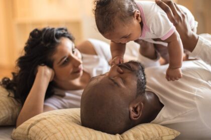 what-to-do-if-your-partner-wants-to-speak-to-your-baby-in-a-language-you-don’t-understand