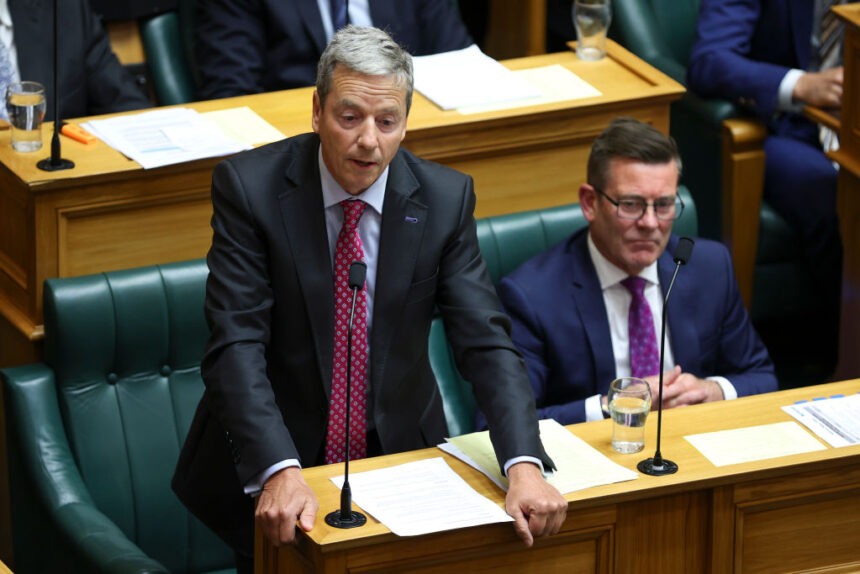 nz-minister-resigns-after-argument-with-staffer-became-physical