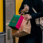 consumer-confidence-slumps-as-inflation-expectations-jump