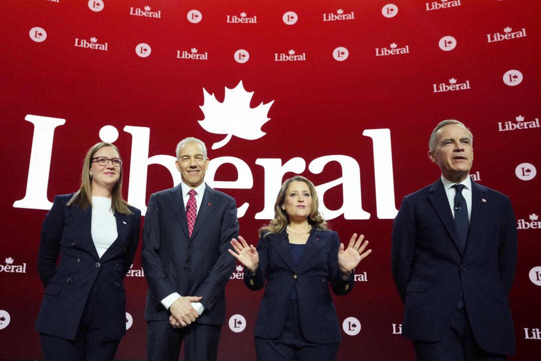 liberal-leadership-contenders-slightly-more-feisty-in-english-debate,-but-keep-aim-on-trump,-poilievre