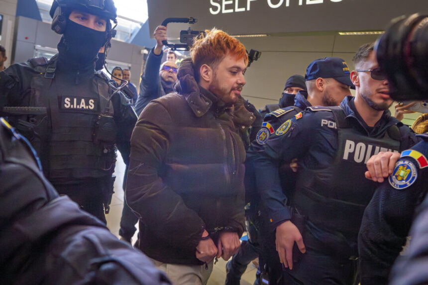 french-fugitive-‘the-fly’-is-extradited-to-france-after-his-arrest-in-romania