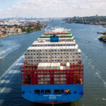 dockworkers-union-accepts-new-labor-contract