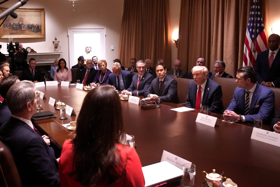 5-key-takeaways-from-trump’s-1st-cabinet-meeting