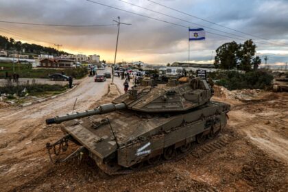 israel-expands-west-bank-offensive,-clears-refugee-camps