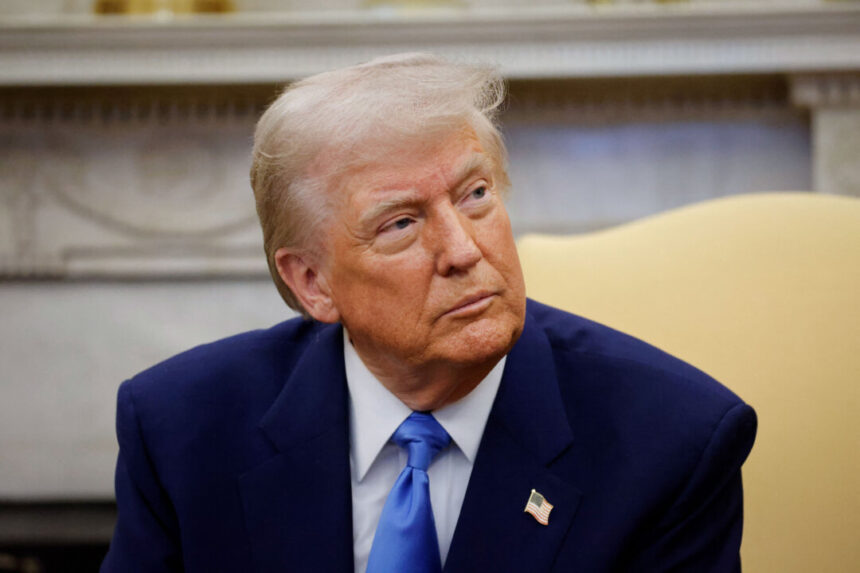 trump-says-border-tariffs-on-canada,-mexico-coming-into-force-on-march-4