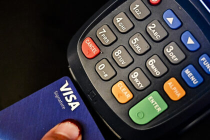 australians-file-100,000-complaints-a-year-over-hidden-card-surcharges