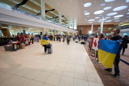canada-extends-temporary-visa-application-window-for-ukrainians