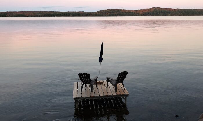 vacation-home-market-slows-after-pandemic-boom,-but-prices-still-rising:-royal-lepage