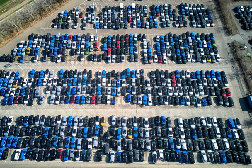canada,-eu,-japan-consider-response-to-trump’s-tariffs-on-imported-cars