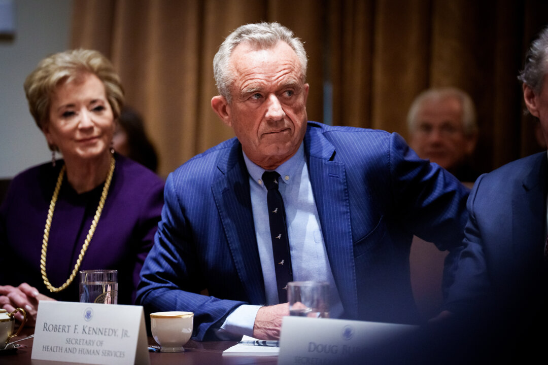 robert-f-kennedy-jr.-announces-major-restructuring-to-us-health-and-human-services robert-f-kennedy-jr.-announces-major-restructuring-to-us-health-and-human-services