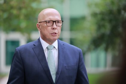 dutton-warns-of-‘blackouts’-under-labor-energy-plan,-promises-$10-million-for-new-weather-radar