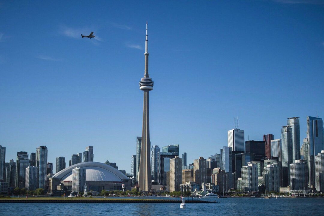downtown-office-market-notches-slight-improvement-despite-tariff-threats downtown-office-market-notches-slight-improvement-despite-tariff-threats