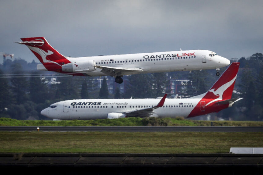 qantas-flight-makes-emergency-landing-after-smoke-seen-in-cockpit