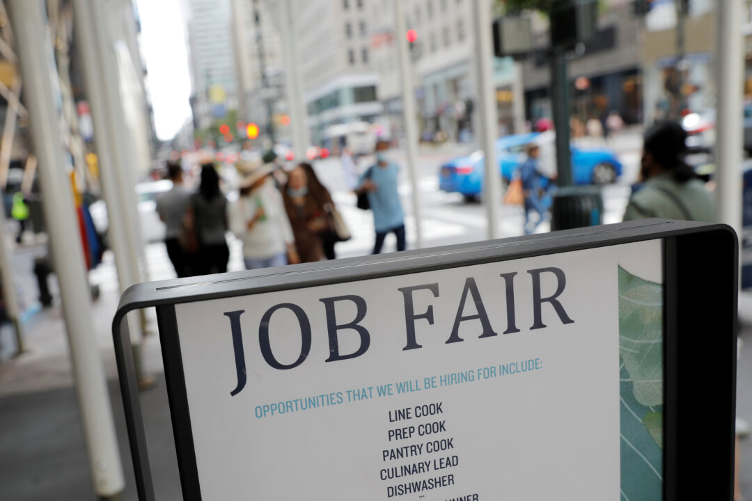 private-sector-job-growth-slowed-in-february:-report private-sector-job-growth-slowed-in-february:-report