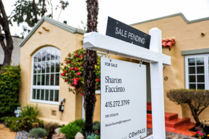 weekly-mortgage-demand-soars-after-interest-rates-decline