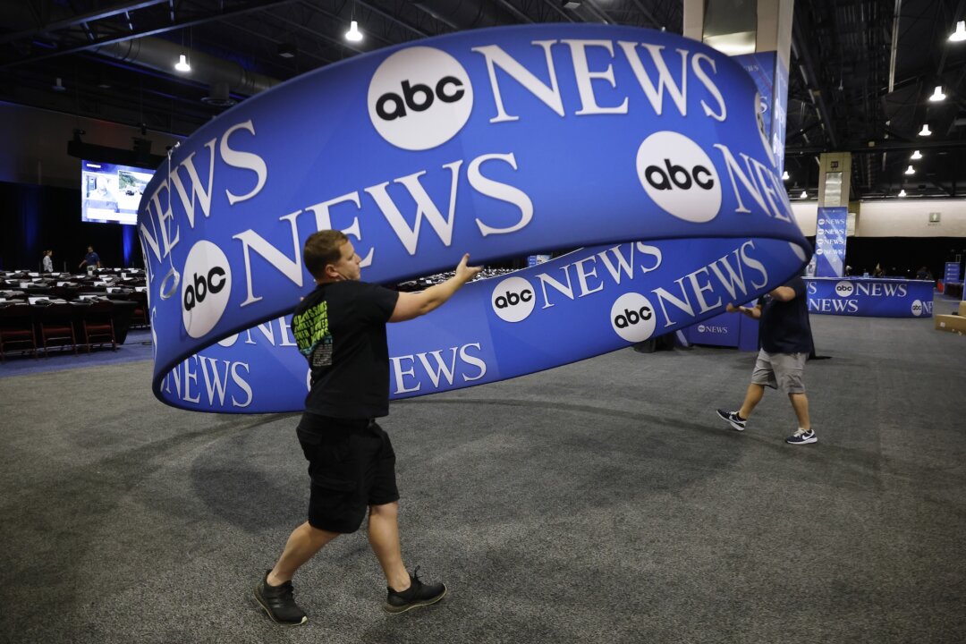 disney-lays-off-nearly-200-employees-at-abc-news,-disney-entertainment-networks disney-lays-off-nearly-200-employees-at-abc-news,-disney-entertainment-networks