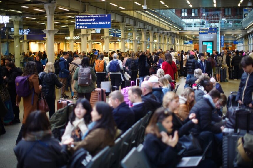 eurostar-halts-london-paris-trains-for-rest-of-day-after-unexploded-bomb-found