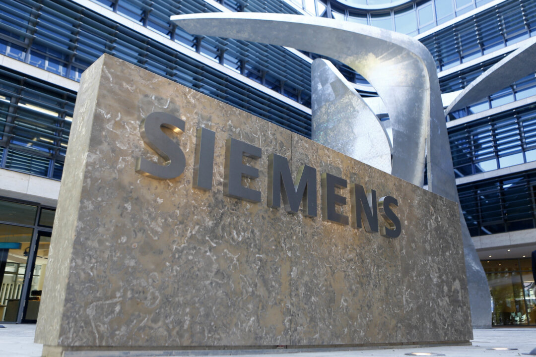 siemens-building-$285-million-manufacturing-facilities-in-california,-texas