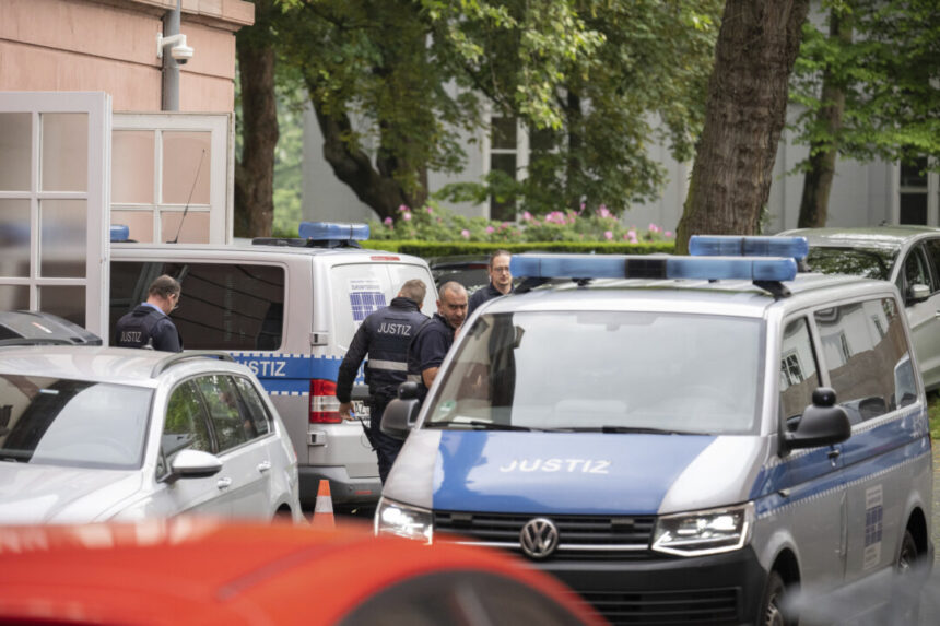 5-jailed-over-united-patriots-plot-to-overthrow-german-government