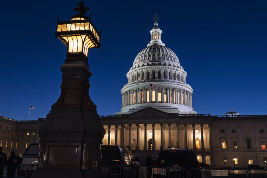 house-republicans-unveil-funding-resolution,-trump-voices-support