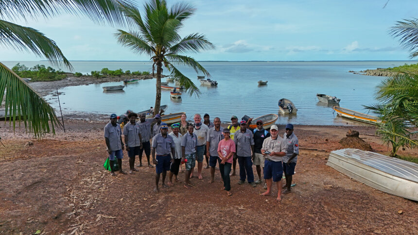australia,-png-in-remote-mission-to-tackle-oriental-fruit-fly