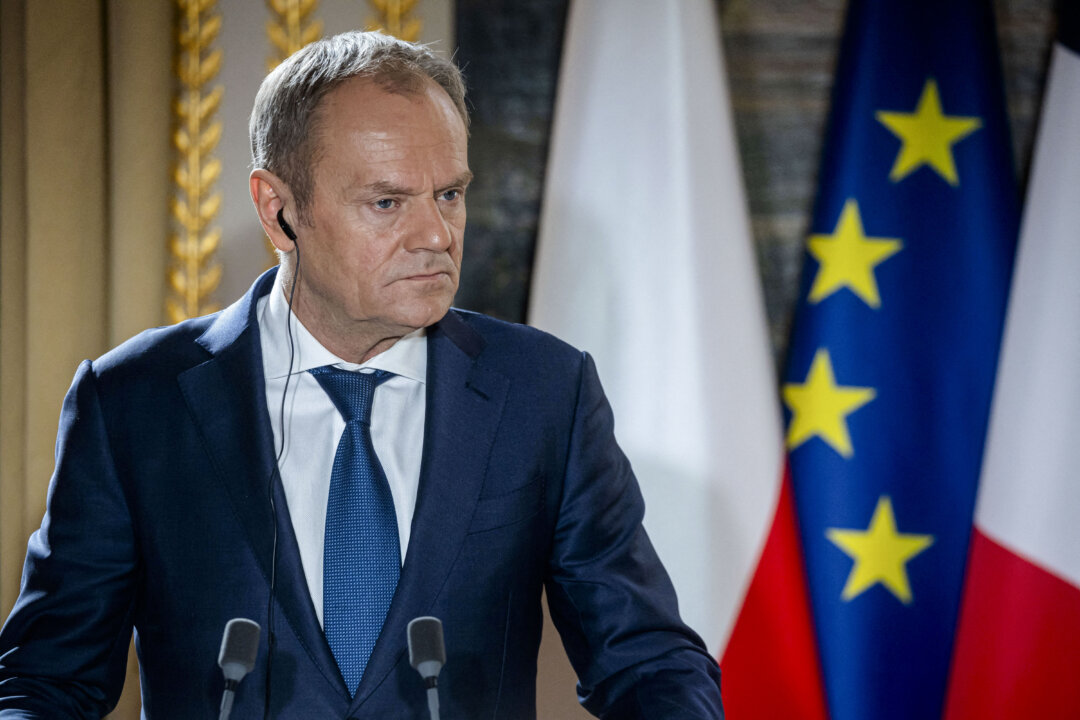 poland-welcomes-discussions-to-adopt-new-french-nuclear-deterrent poland-welcomes-discussions-to-adopt-new-french-nuclear-deterrent