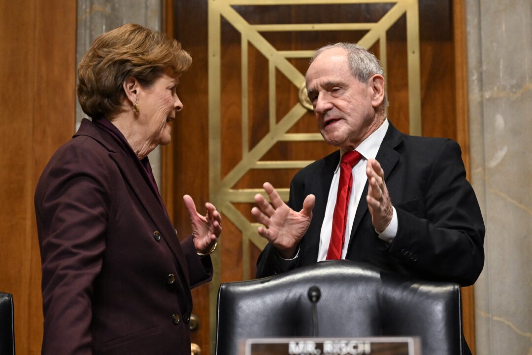 bipartisan-senate-bill-seeks-to-curb-flow-of-fentanyl-into-the-us-from-china bipartisan-senate-bill-seeks-to-curb-flow-of-fentanyl-into-the-us-from-china