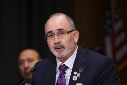uaw-president-shawn-fain-backs-trump’s-tariffs
