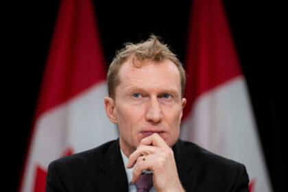 ‘lost-canadians’-can-receive-citizenship-through-interim-rules-as-legislation-delayed