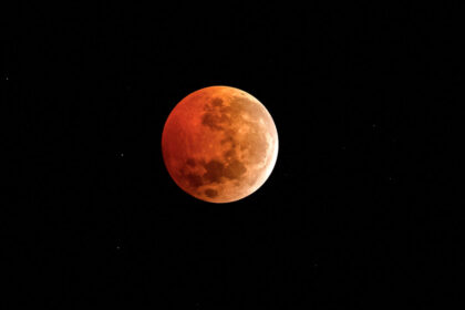 in-photos:-march-blood-moon-total-lunar-eclipse-lights-up-the-sky