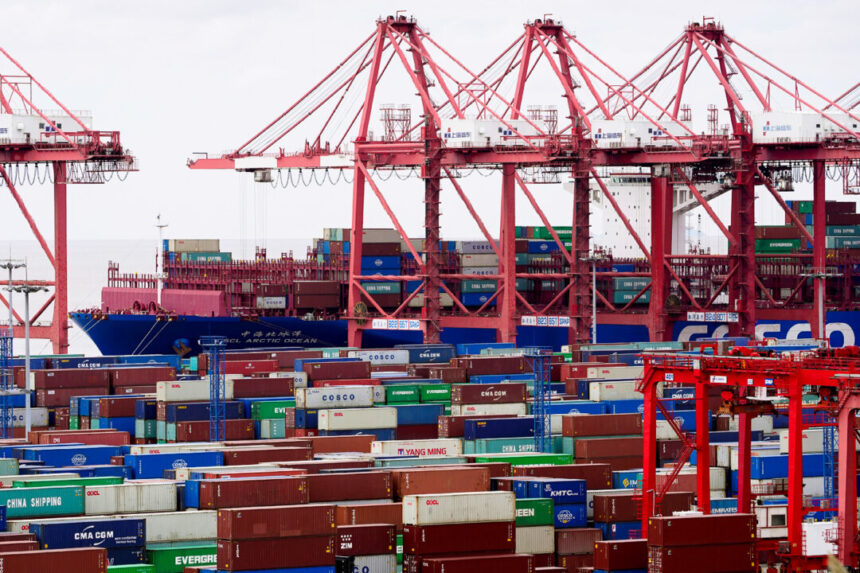 beijing-woos-foreign-business