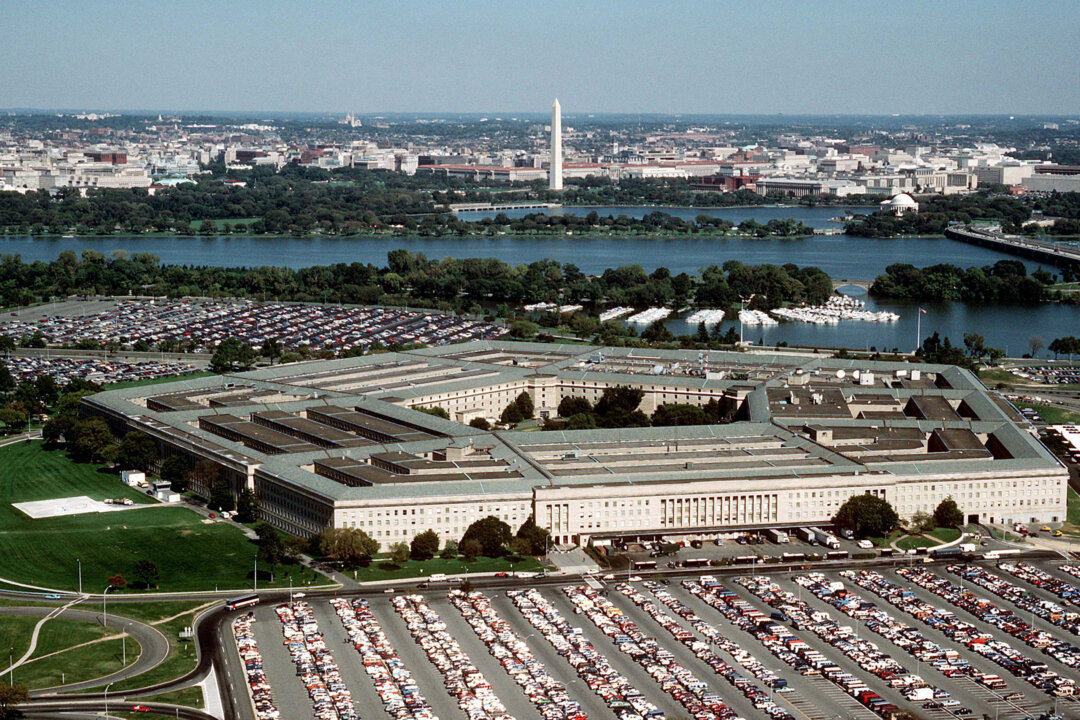 pentagon-taps-2-firms-that-partner-with-ukraine-to-make-drone-prototypes pentagon-taps-2-firms-that-partner-with-ukraine-to-make-drone-prototypes