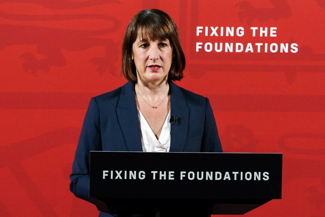 labour-unveils-‘radical’-regulatory-overhaul-to-boost-investment