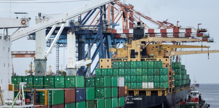 a-‘golden-age’-of-global-free-trade-is-over.-smaller-alliances-can-meet-the-moment