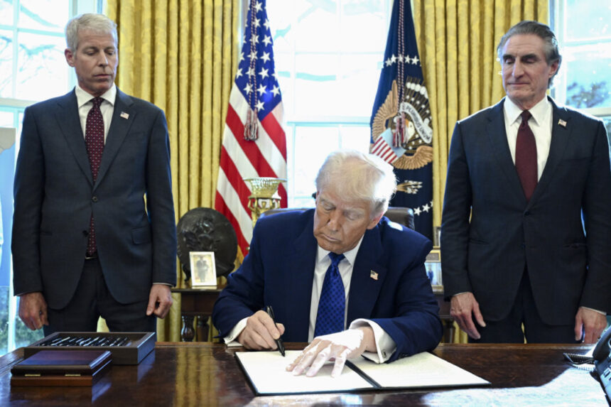 trump-meets-with-us-oil-and-gas-executives-in-closed-door-meeting
